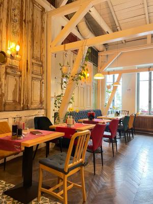 Aubergine Restaurant